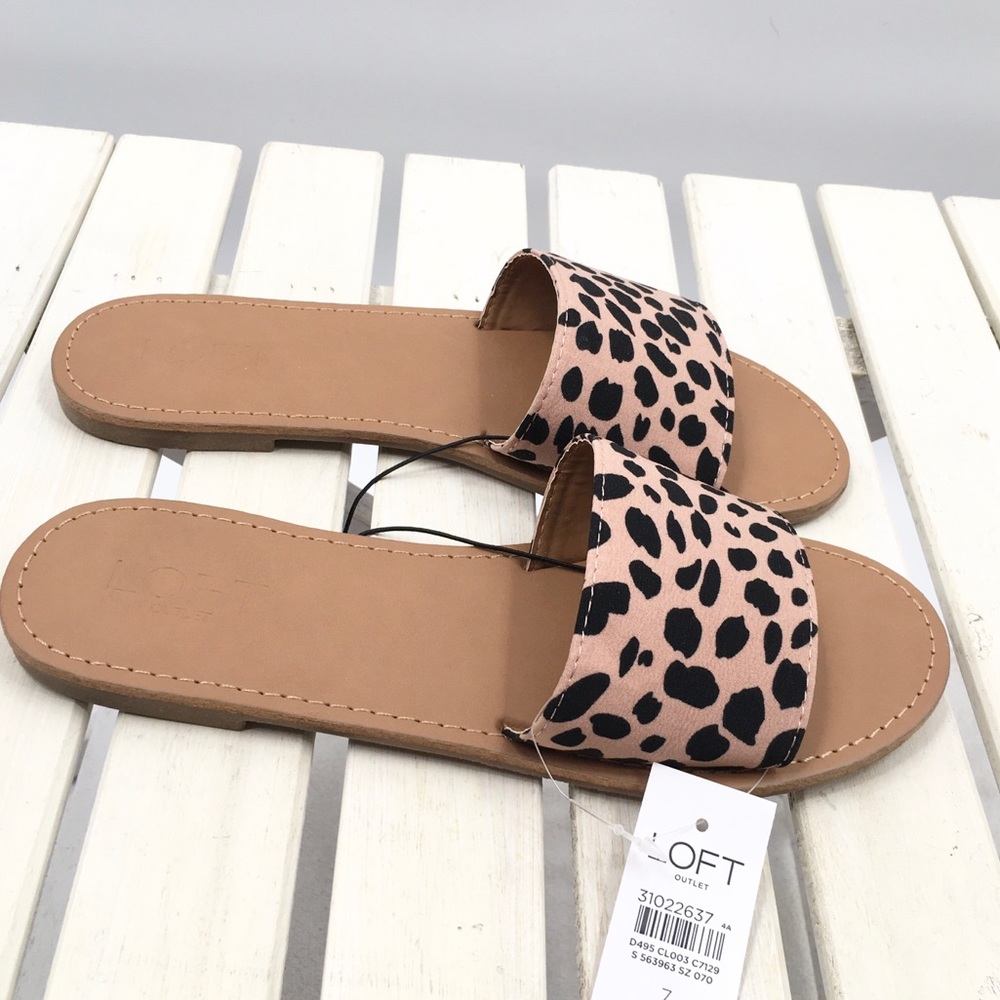 NWT Ann Taylor Leopard Cafe Mocha Slide Sandals 7